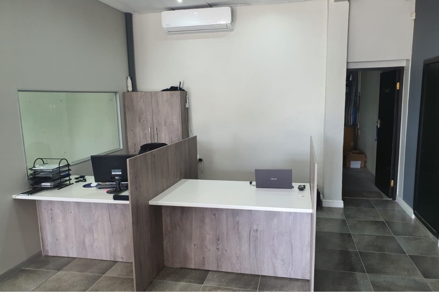 To Let commercial Property for Rent in Walmer Eastern Cape